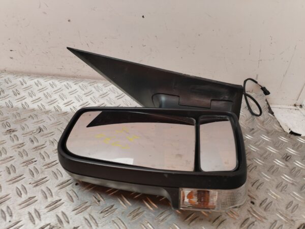 RETROVISOR IZQUIERDO 126743
