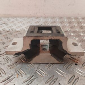 SOPORTE MOTOR IZQUIERDO 128649