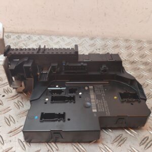 CAJA RELES / FUSIBLES 128416