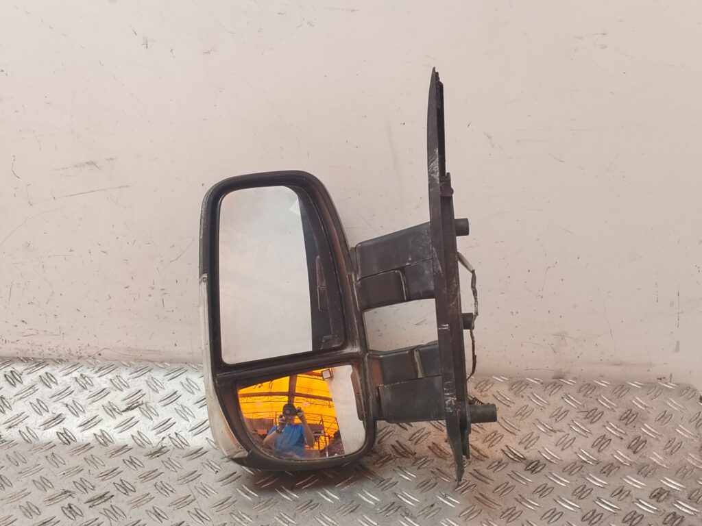 RETROVISOR IZQUIERDO 128759