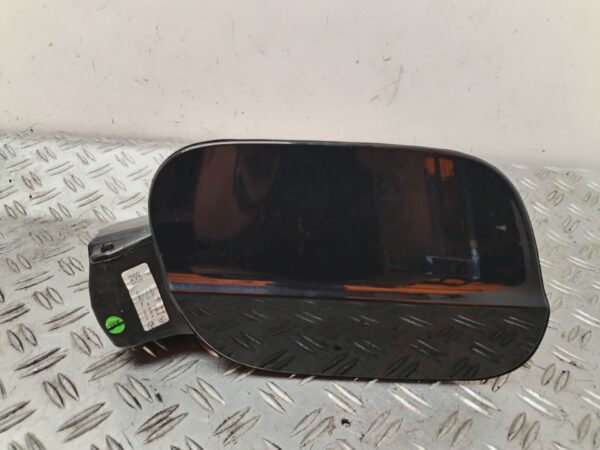 TAPA EXTERIOR COMBUSTIBLE 127146
