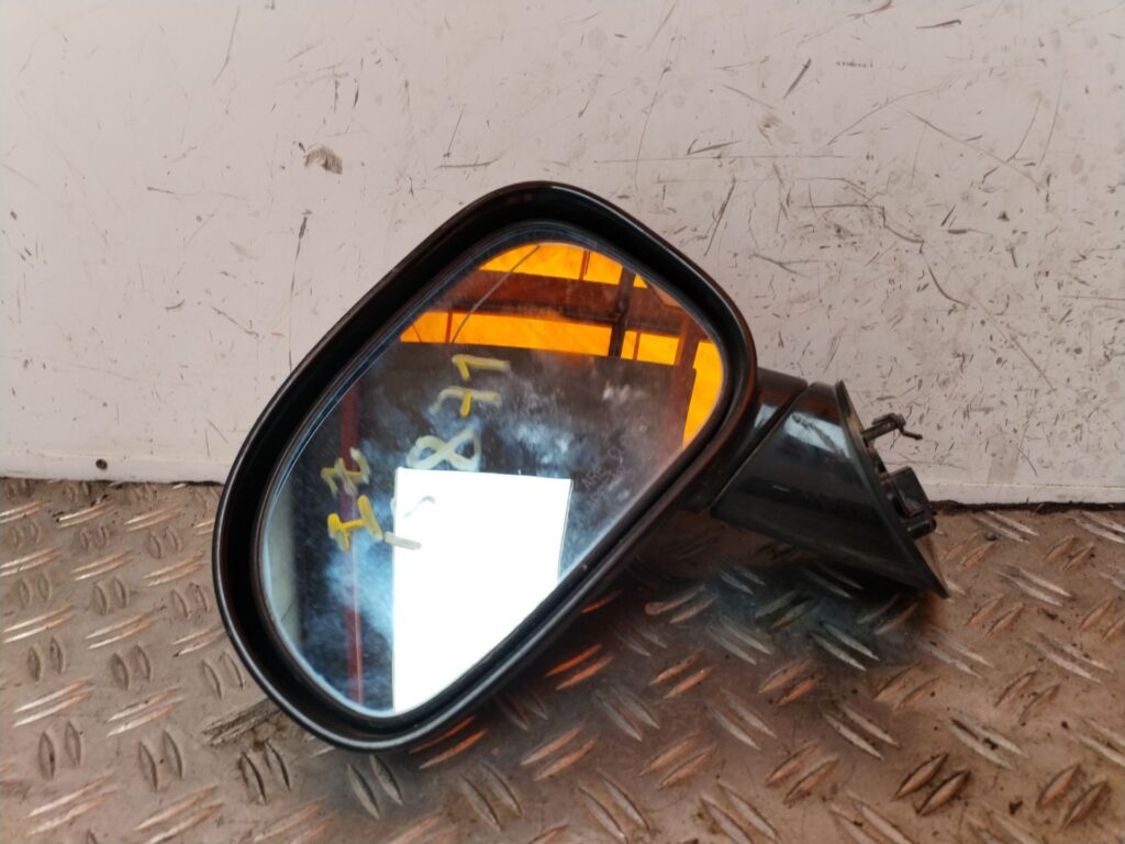 RETROVISOR IZQUIERDO 127648