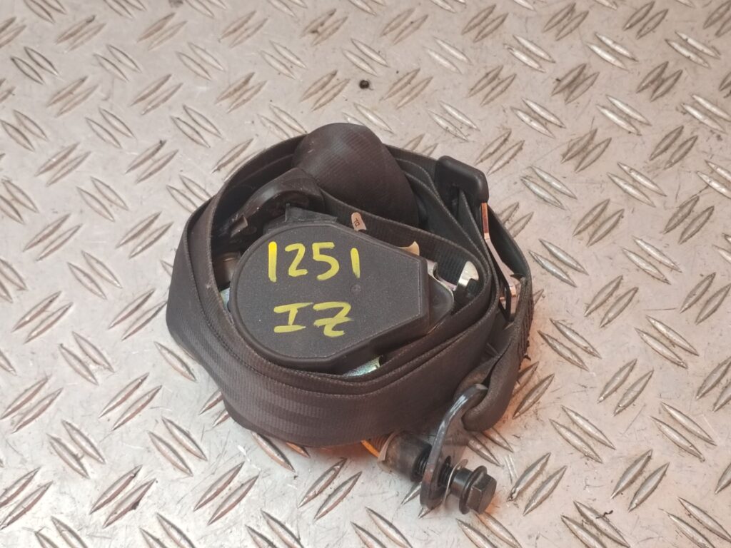 CINTURON SEGURIDAD DELANTERO IZQUIERDO 129102
