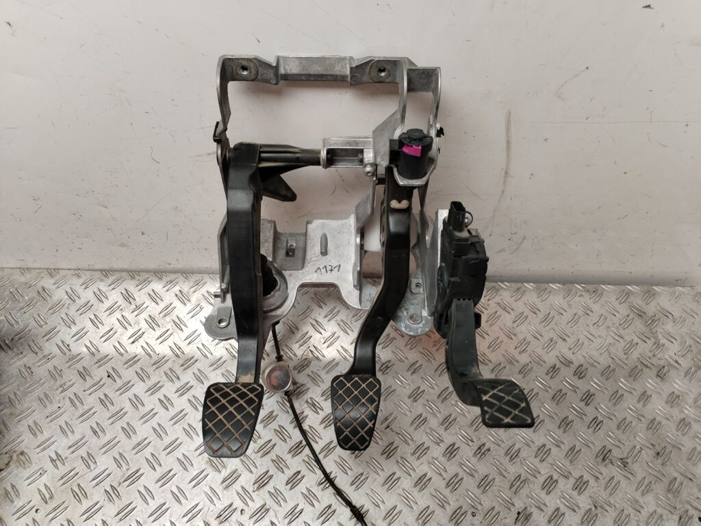 POTENCIOMETRO PEDAL 127590