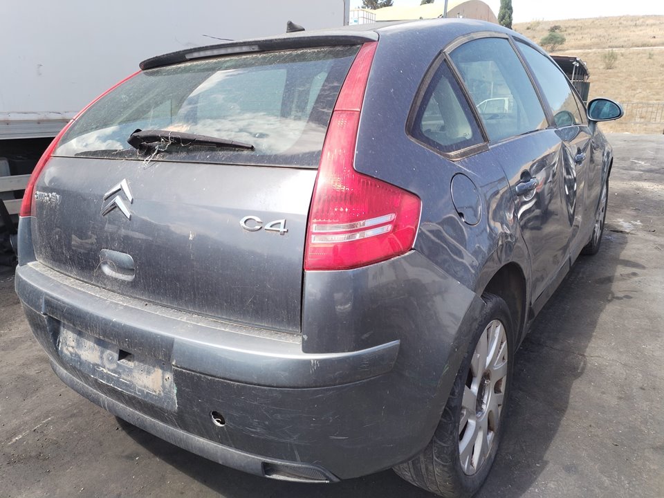 CITROEN C4 BERLINA del 2004