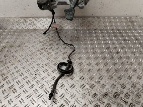 POTENCIOMETRO PEDAL 127590