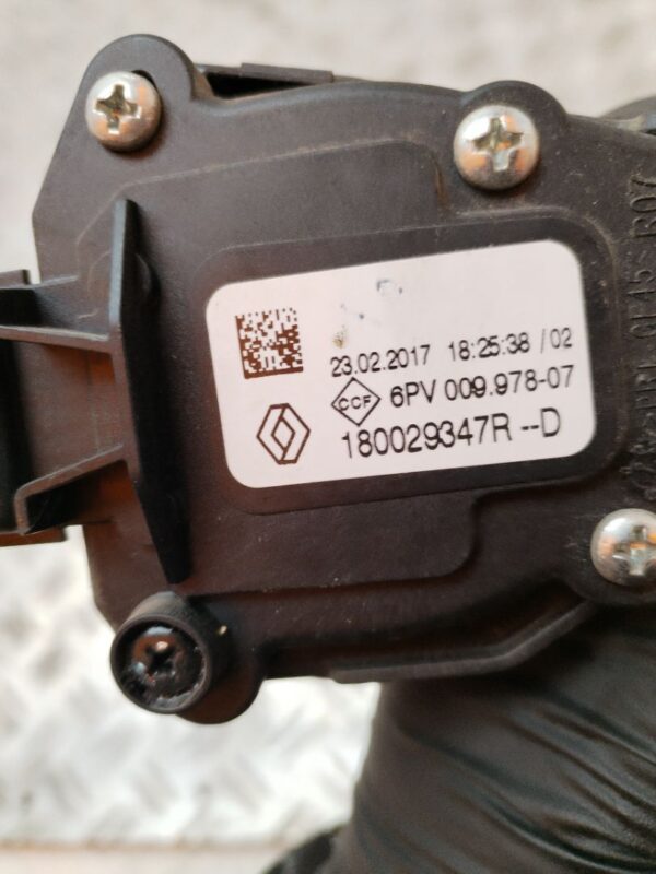 PEDAL ACELERADOR 126043