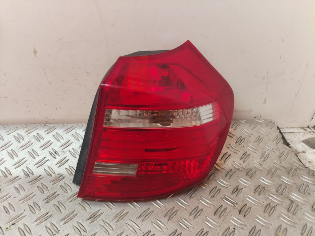 PILOTO TRASERO DERECHO 128244
