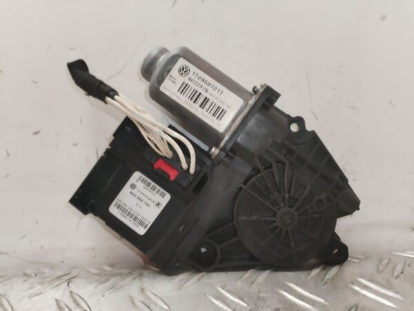 MOTOR ELEVALUNAS DELANTERO IZQUIERDO 127832