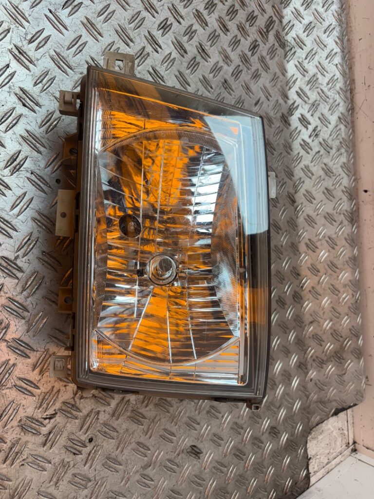 FARO IZQUIERDO 127624