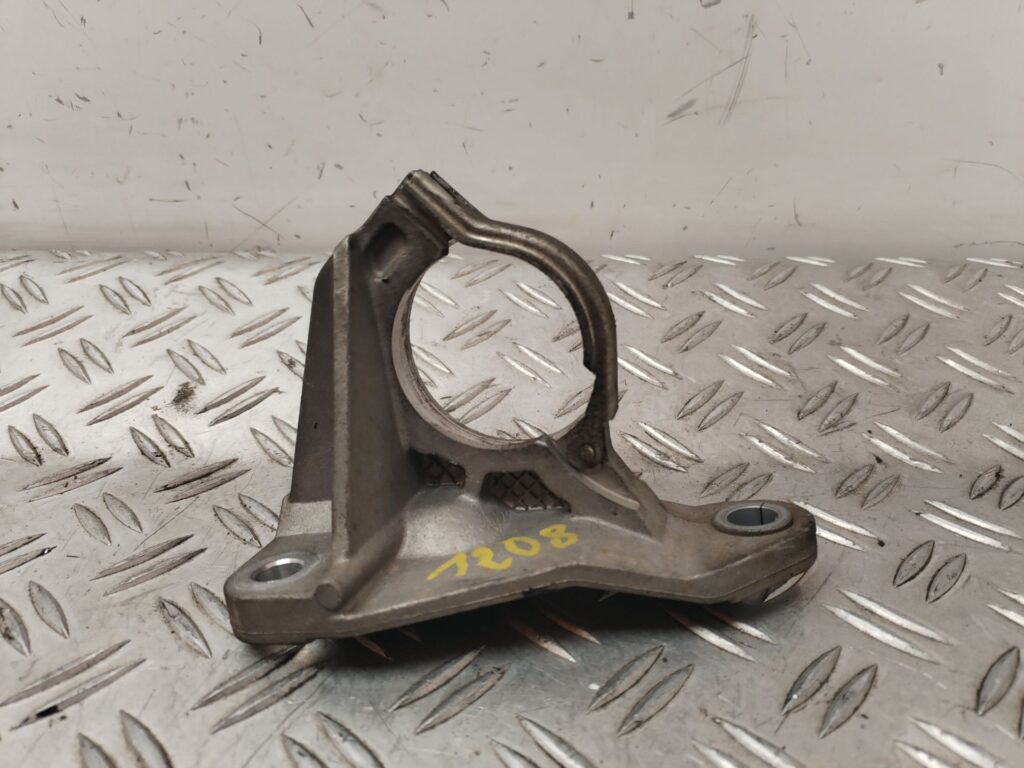 SOPORTE MOTOR 127965