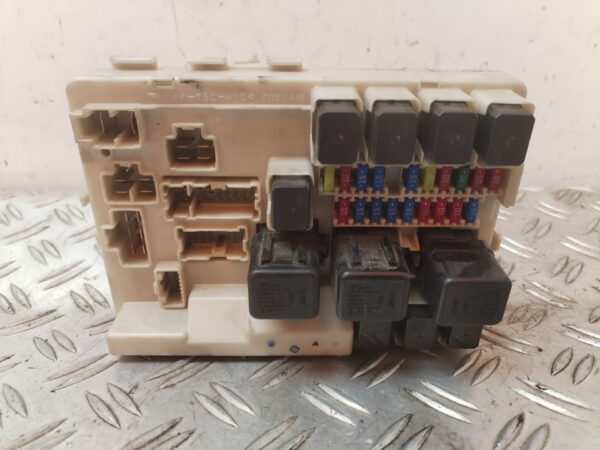 CAJA RELES / FUSIBLES 128731