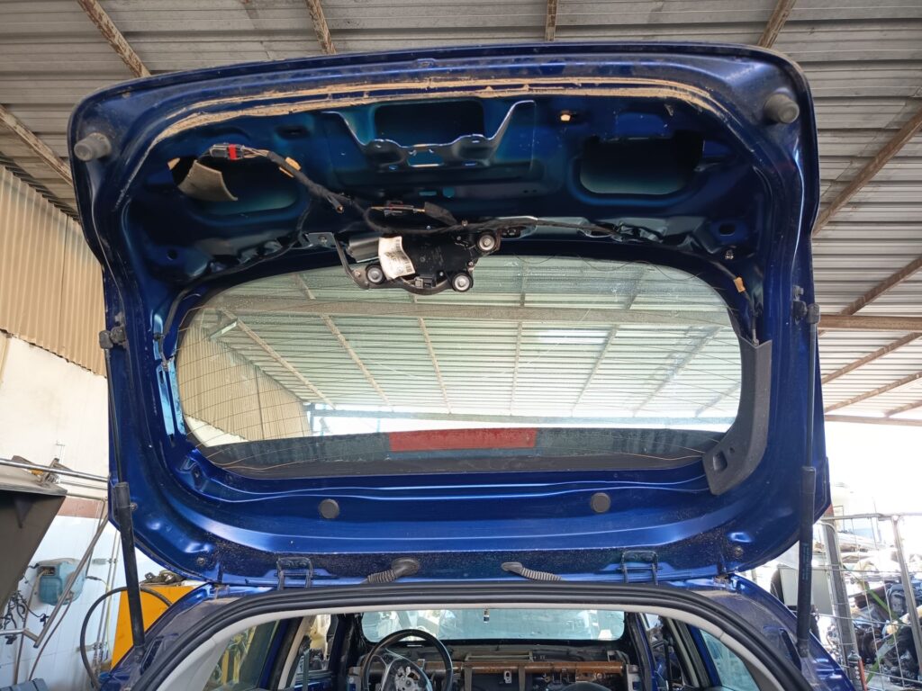 PORTON TRASERO 129113