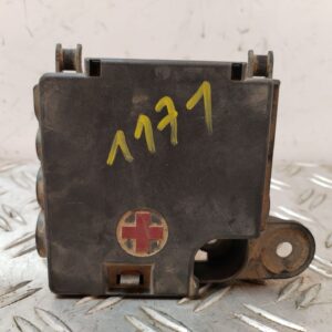 CAJA RELES / FUSIBLES 127612