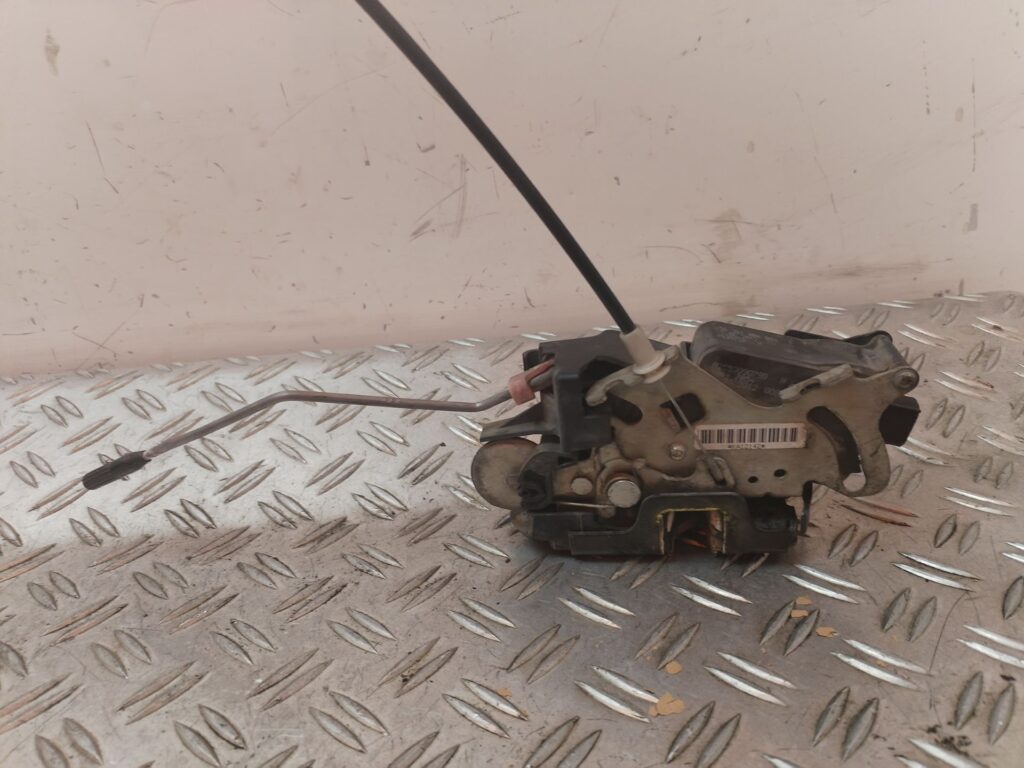 CERRADURA PUERTA DELANTERA IZQUIERDA 128034