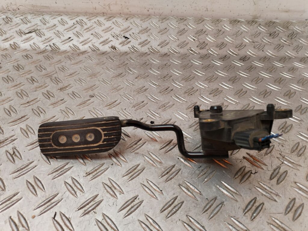 PEDAL ACELERADOR 129062