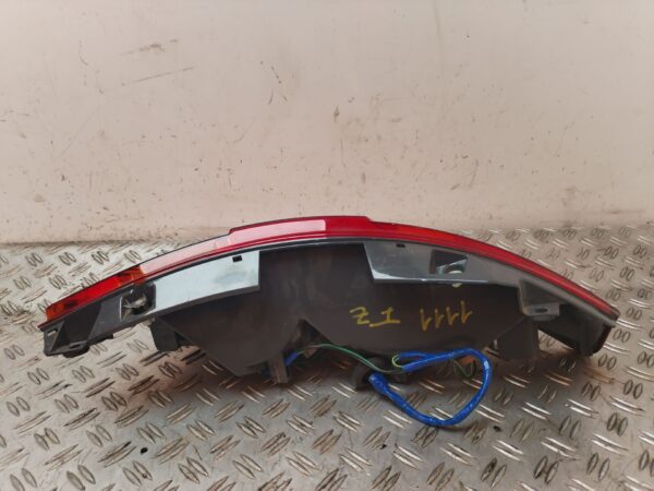 PILOTO TRASERO IZQUIERDO 128742