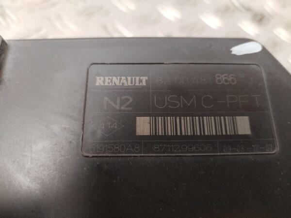 CAJA RELES / FUSIBLES 128858