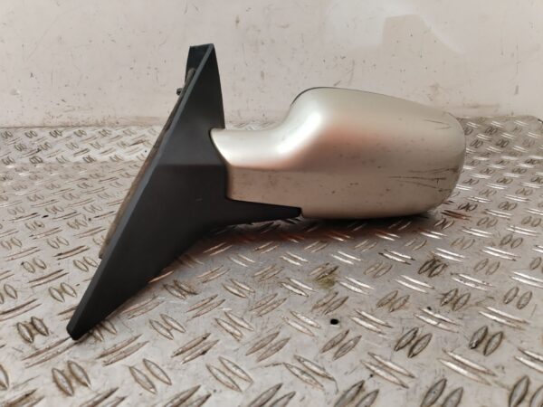 RETROVISOR IZQUIERDO 128850