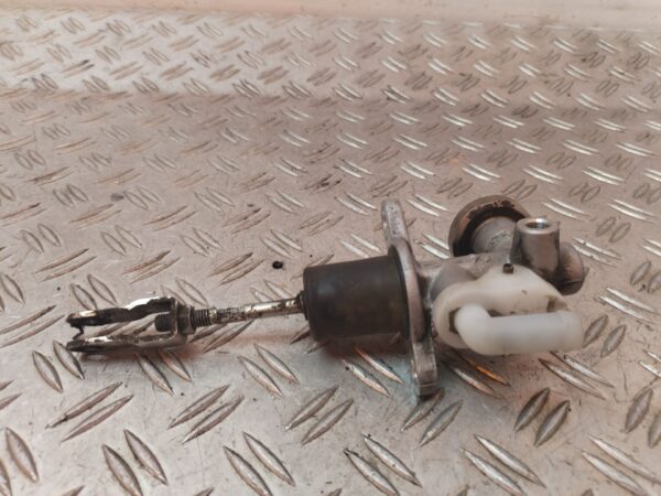BOMBA EMBRAGUE 129116