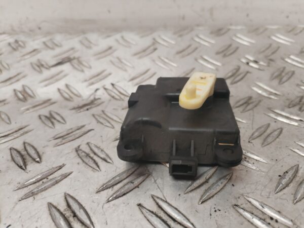 MOTOR APERTURA TRAMPILLAS CLIMATIZADOR 128753