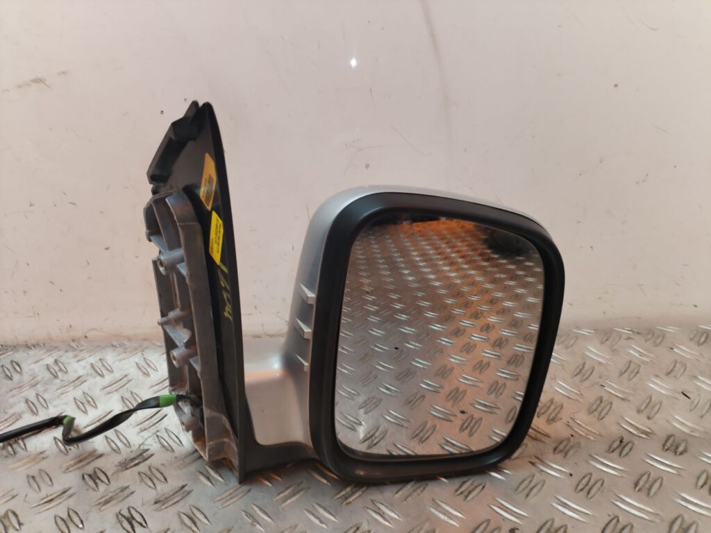 RETROVISOR DERECHO 127840