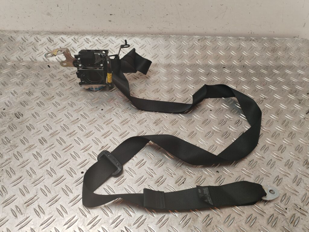 CINTURON SEGURIDAD TRASERO DERECHO 126531