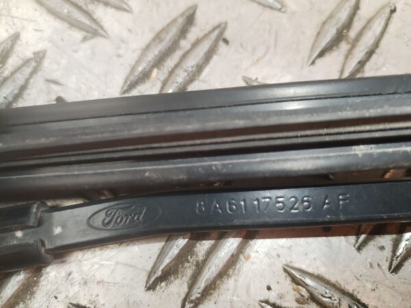 BRAZO LIMPIA DELANTERO IZQUIERDO 128826