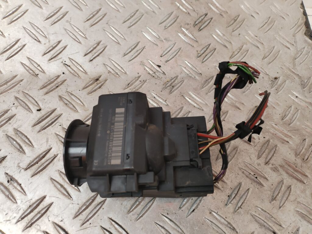 CONMUTADOR DE ARRANQUE 126744