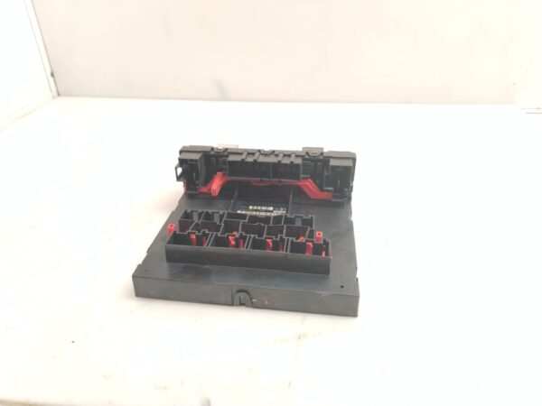 CAJA RELES / FUSIBLES 125125