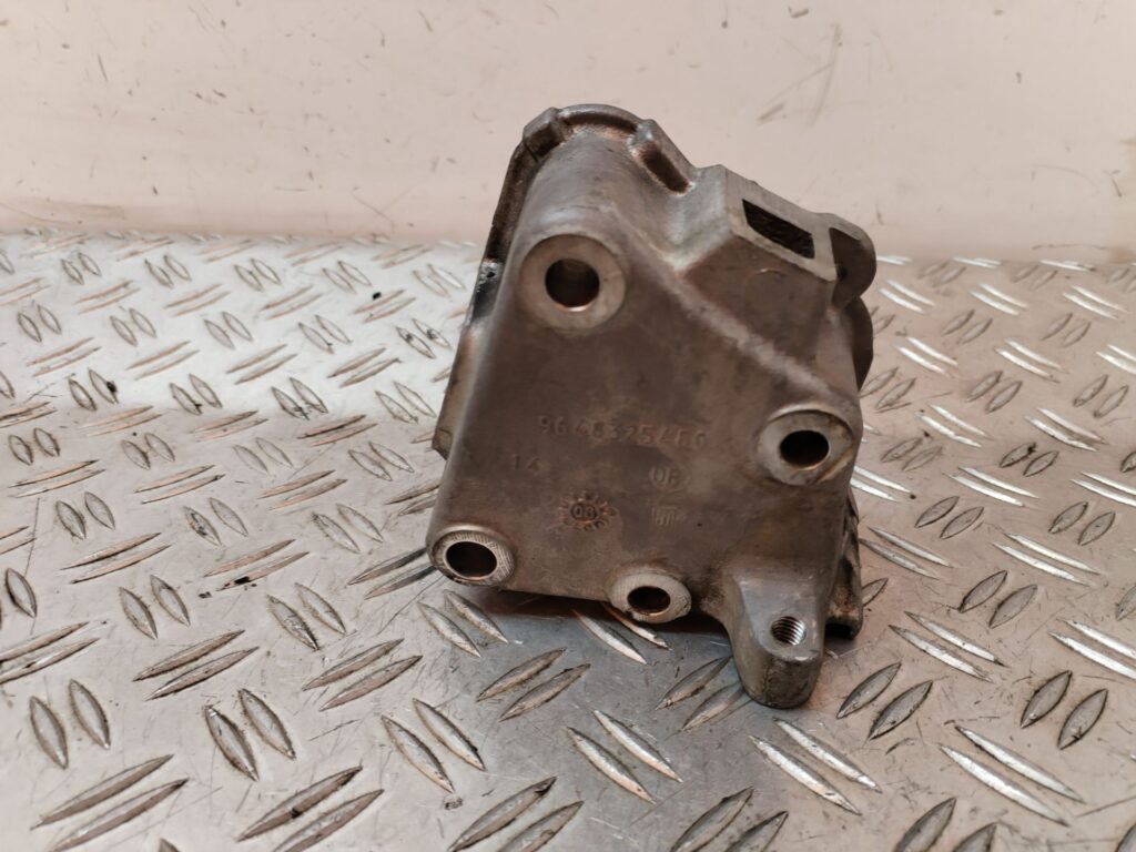 SOPORTE MOTOR 127981