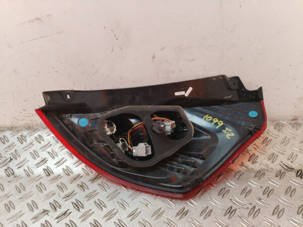 PILOTO TRASERO IZQUIERDO 128812