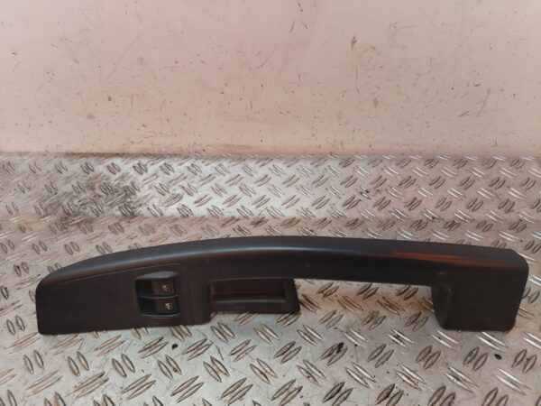 MANDO ELEVALUNAS DELANTERO IZQUIERDO 128405