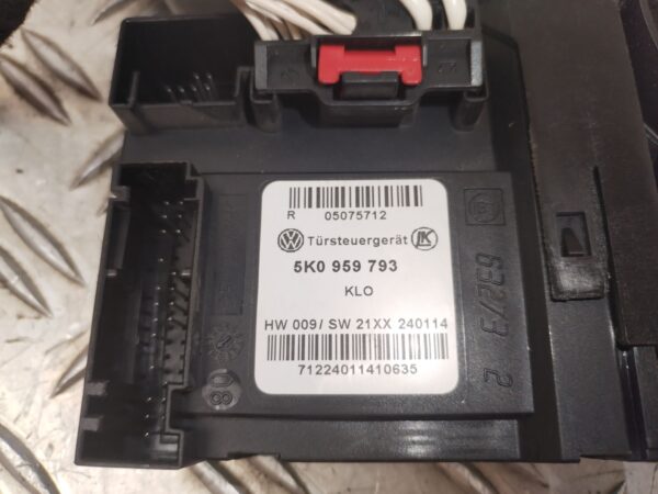 MOTOR ELEVALUNAS DELANTERO IZQUIERDO 127832