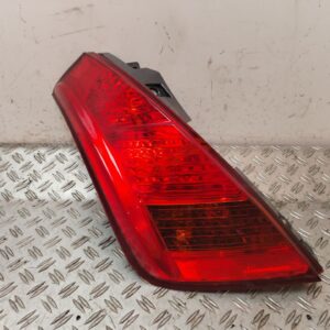 PILOTO TRASERO IZQUIERDO 128742