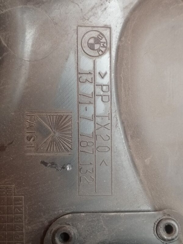 TAPA MOTOR 127823