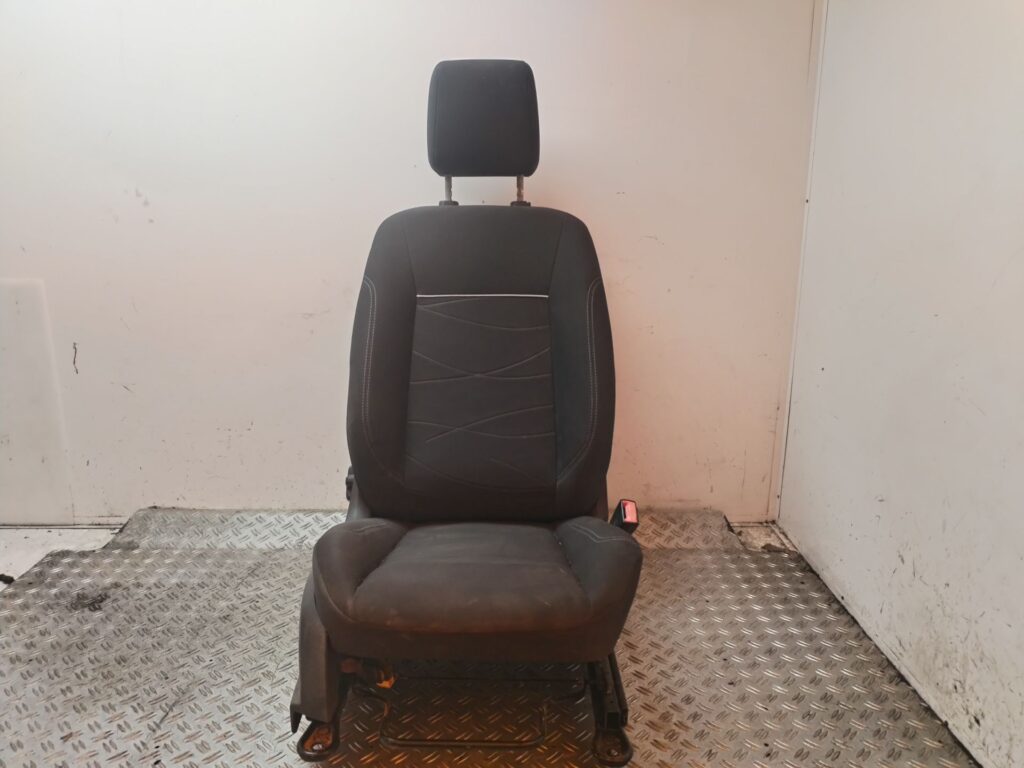 ASIENTO DELANTERO DERECHO 129131