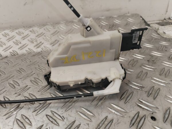 CERRADURA PUERTA DELANTERA DERECHA 128202