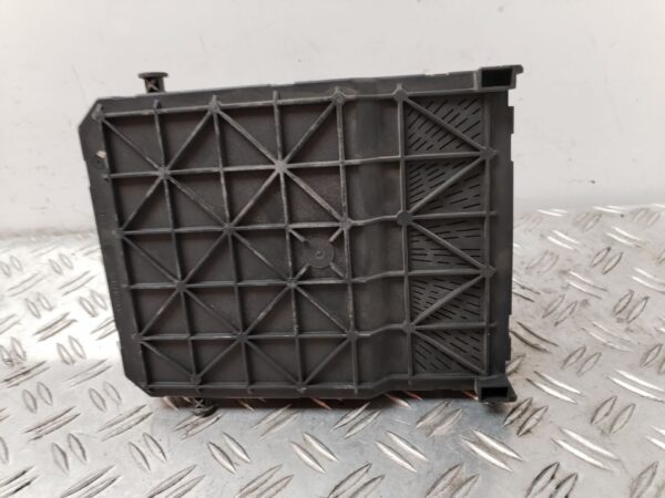 CAJA RELES / FUSIBLES 127203