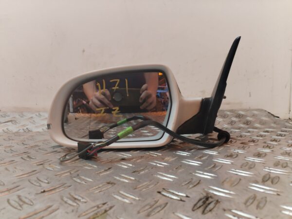 RETROVISOR IZQUIERDO 128836