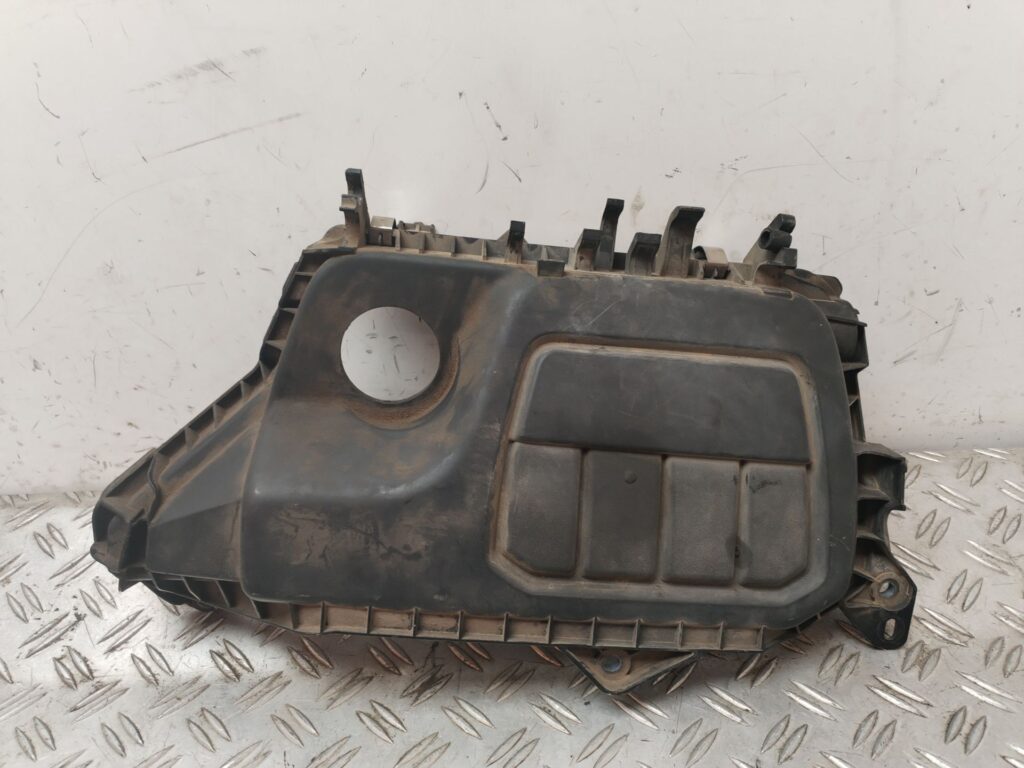 TAPA MOTOR 128890