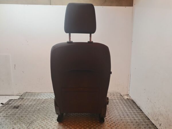 ASIENTO DELANTERO DERECHO 129131
