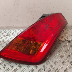 PILOTO TRASERO DERECHO 128746