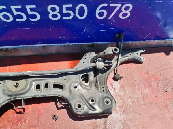 EJE DELANTERO / CUNA MOTOR 130550