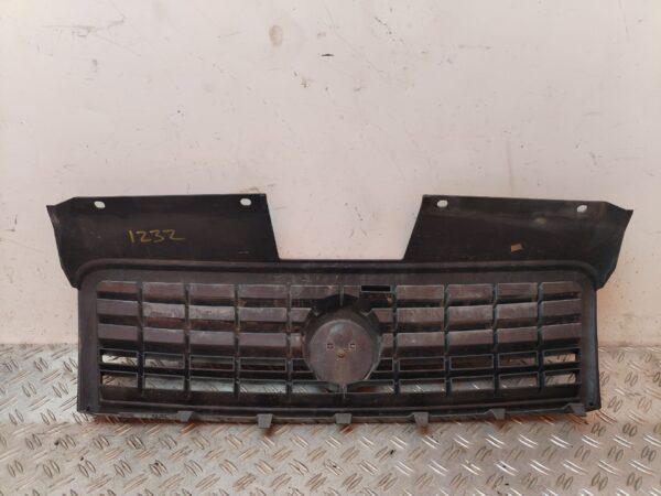 REJILLA DELANTERA 129500