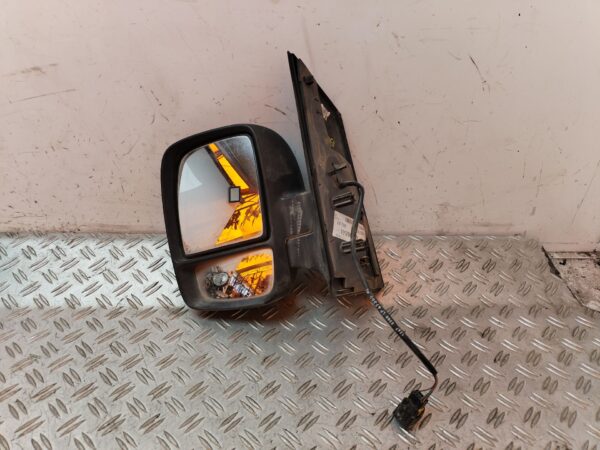 RETROVISOR IZQUIERDO 129725
