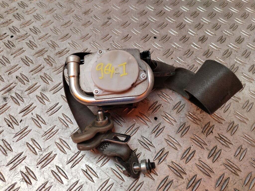 CINTURON SEGURIDAD DELANTERO IZQUIERDO 129072