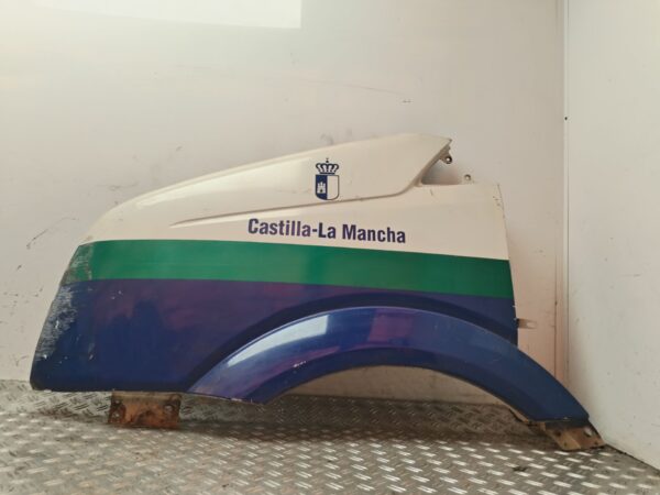 ALETA DELANTERA IZQUIERDA 129871