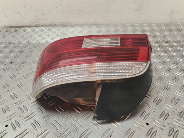 PILOTO TRASERO DERECHO 130045