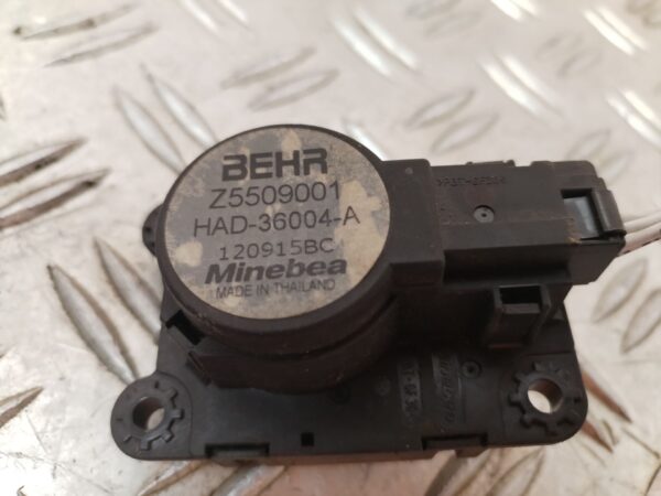 MOTOR APERTURA TRAMPILLAS CLIMATIZADOR 129074